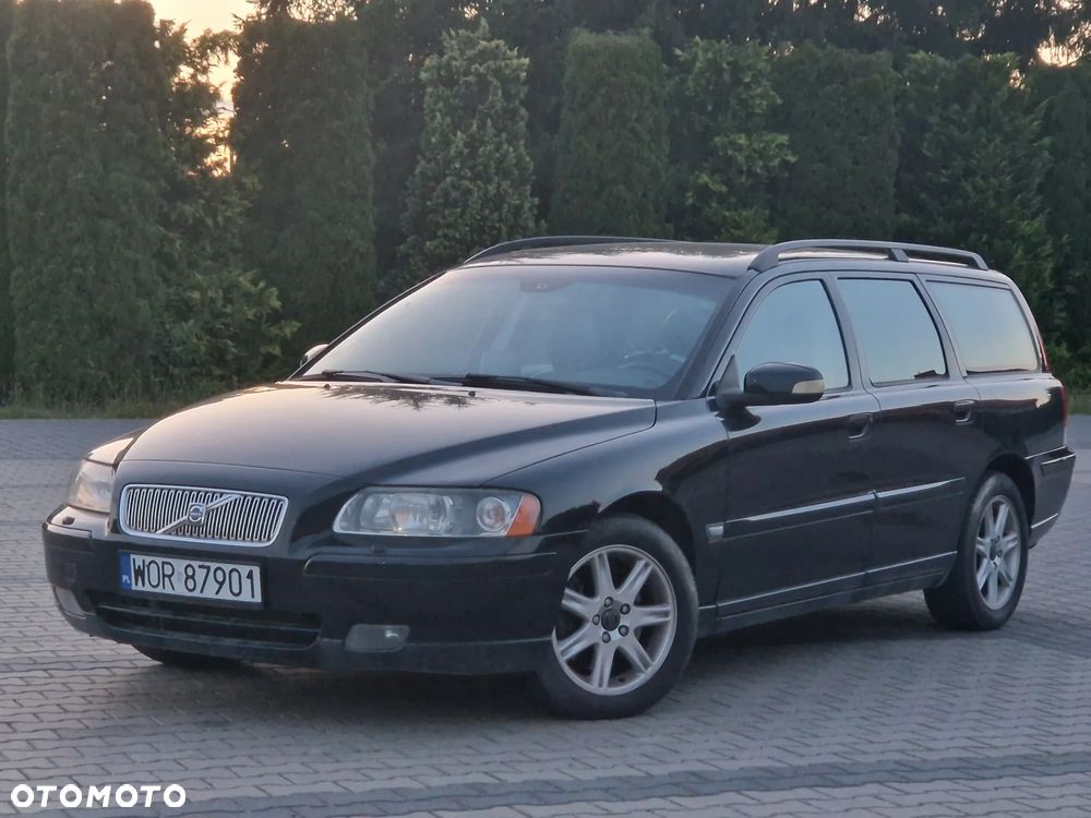 Volvo V70 2.4 D DPF Edition Comfort - 4