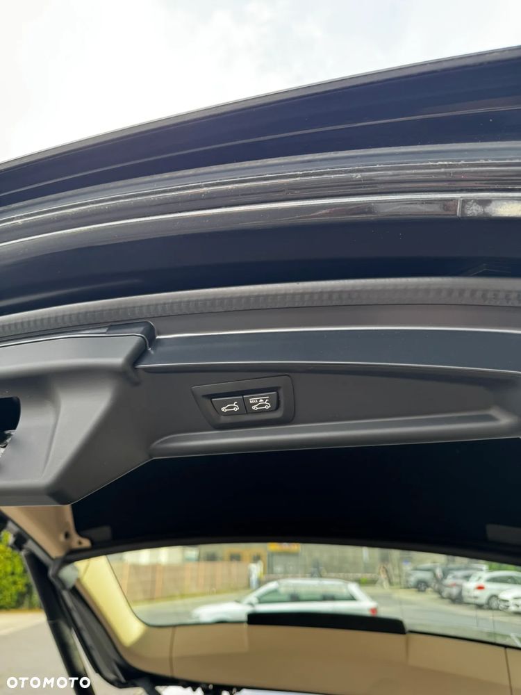 BMW 5GT 520d - 14