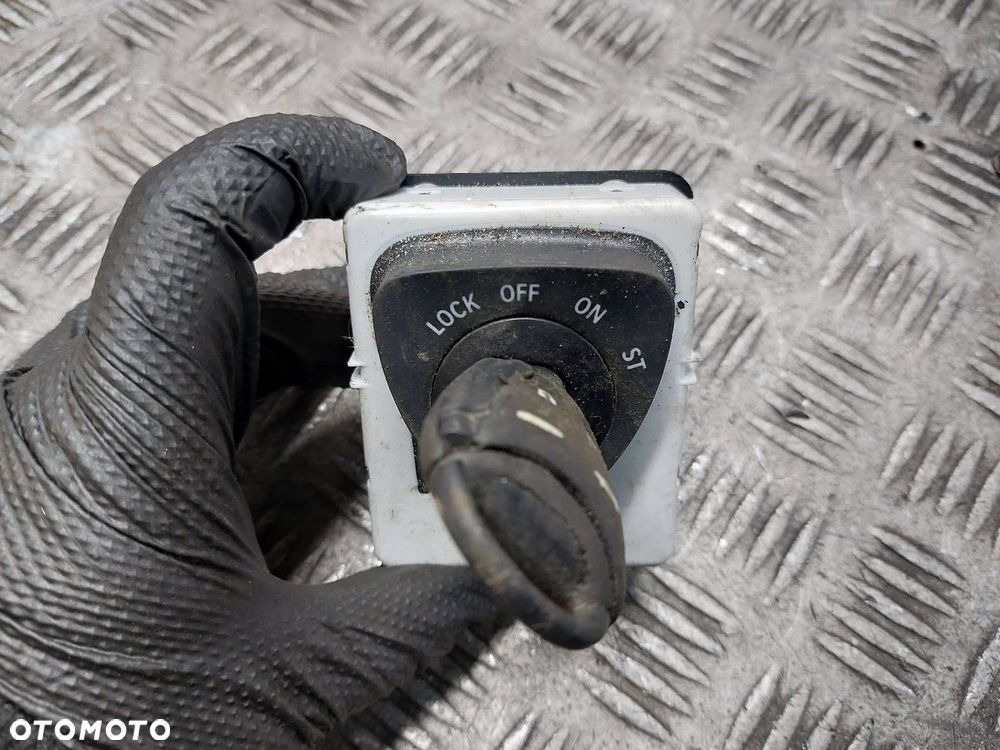 STACYJKA Z KLUCZYKIEM SAAB 9-3 II 12801010 - 2