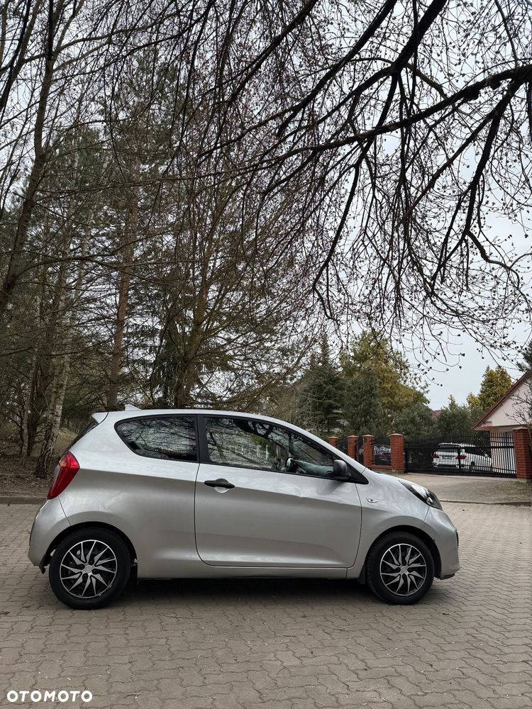 Kia Picanto 1.0 L - 7