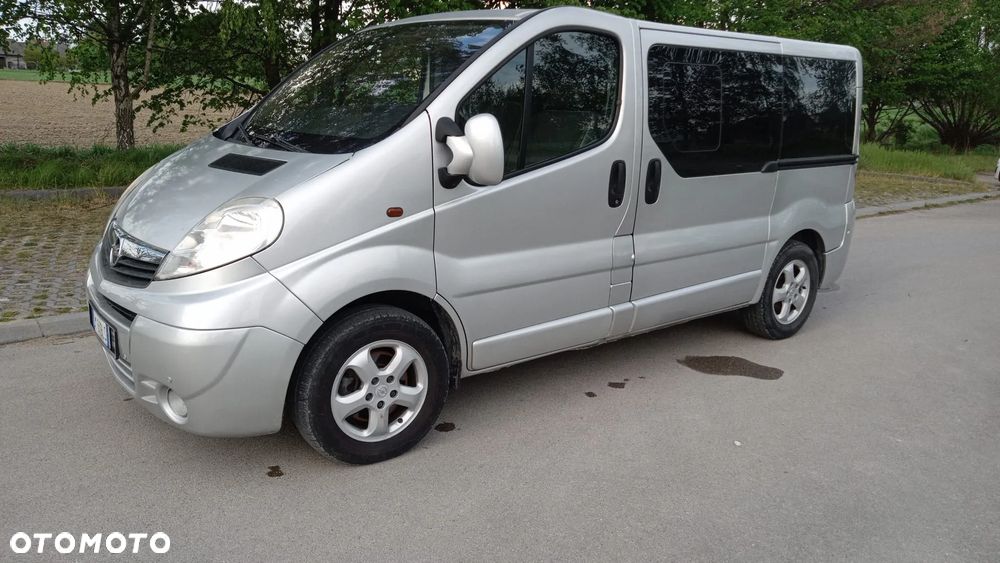 Opel Vivaro L1H1 Tour Cosmo - 4