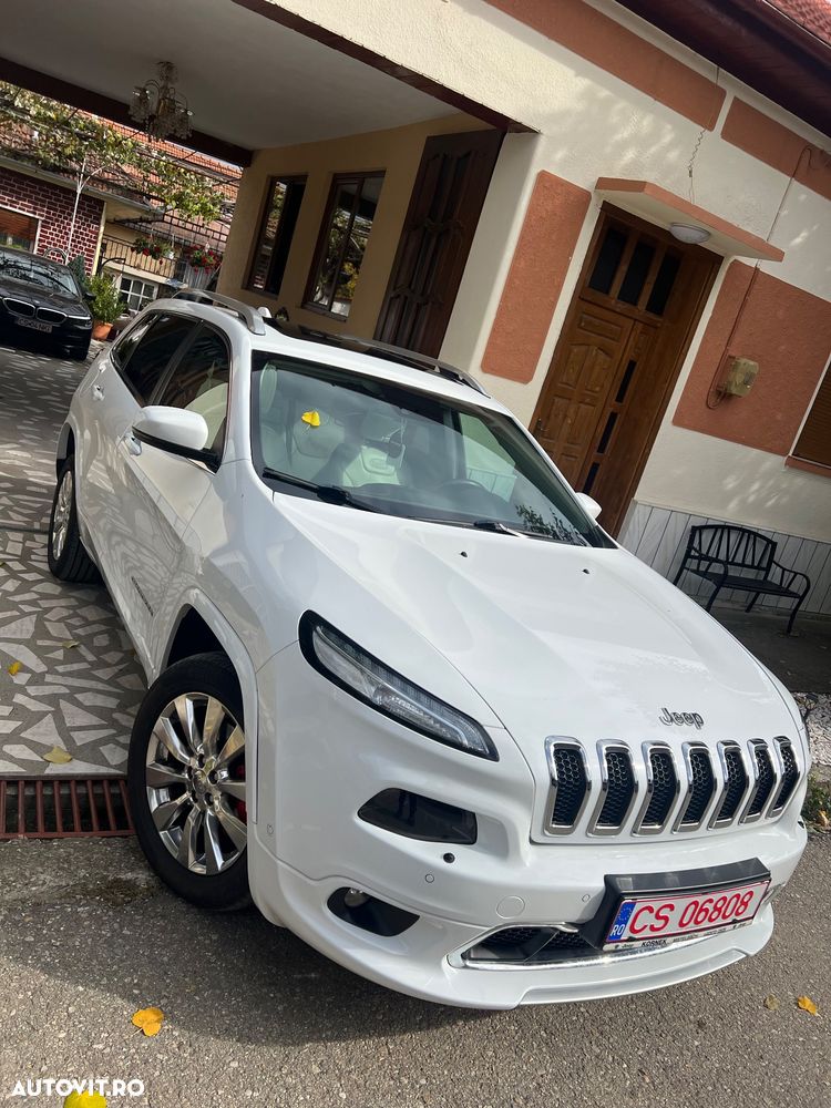 Jeep Cherokee - 16