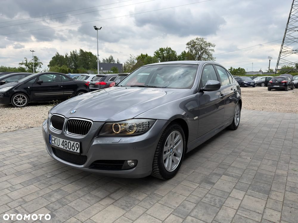 BMW Seria 3 325i Edition Exclusive - 3