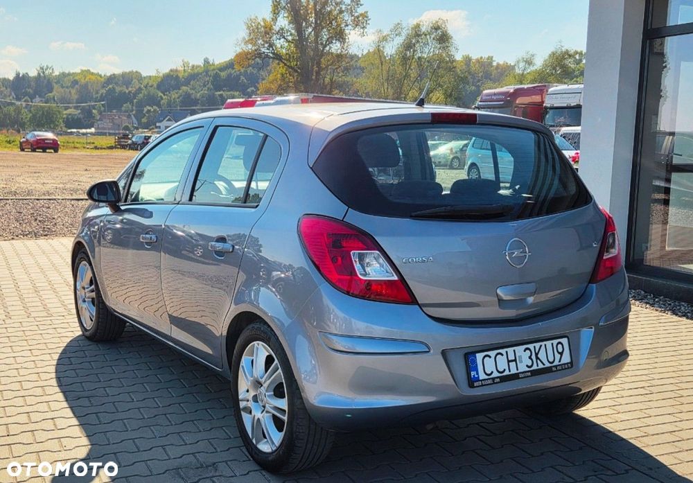 Opel Corsa - 4