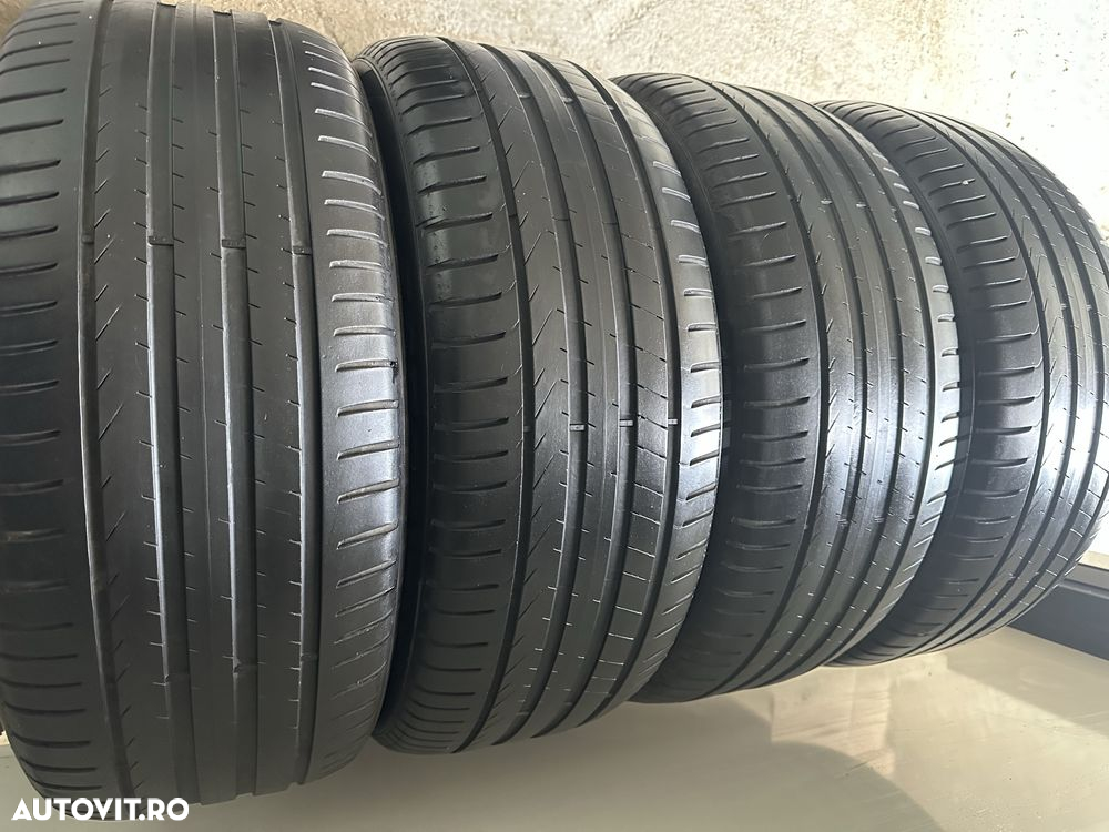 255/45 R19 Pirelli Scorpion Seal Inside - 2