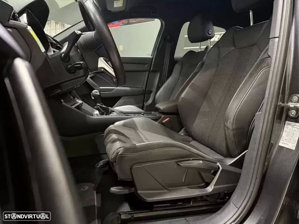 Audi Q3 Sportback 35 TDI S tronic S line - 23