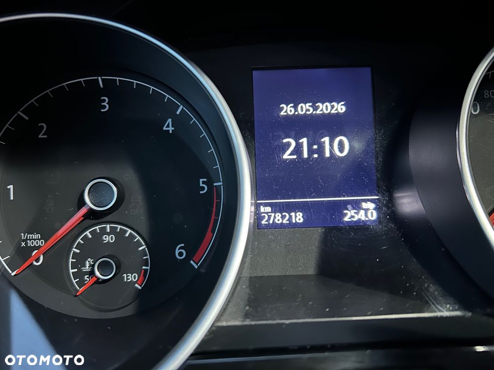 Volkswagen Touran 2.0 TDI SCR Join - 18