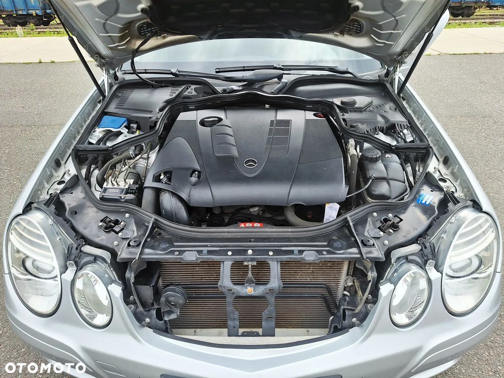 Mercedes-Benz Klasa E 200 CDI Classic DPF - 8