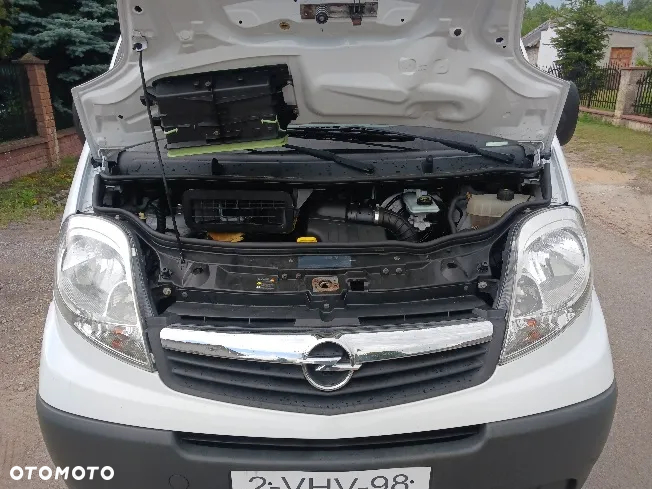 Opel Vivaro - 13