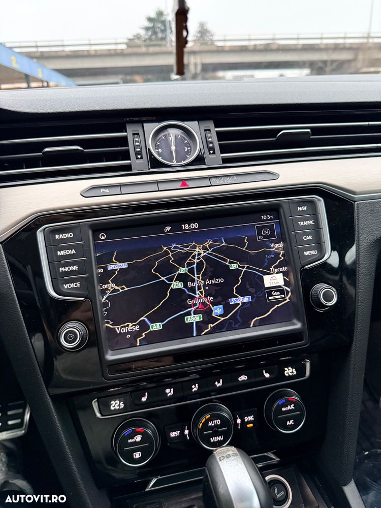 Volkswagen Passat 2.0 TDI DSG Highline - 3