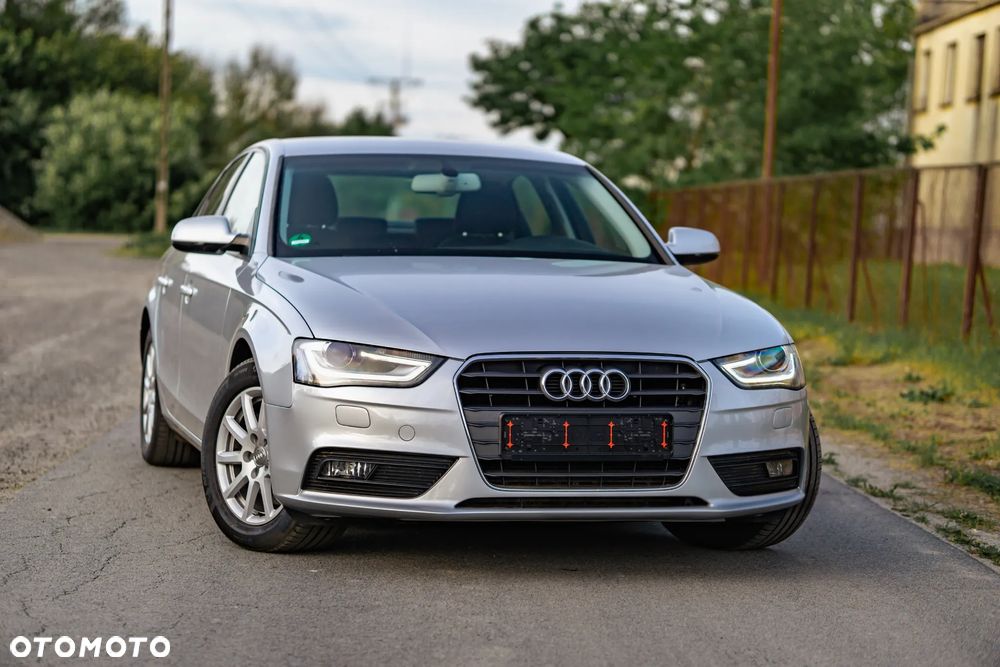 Audi A4 Limousine - 6