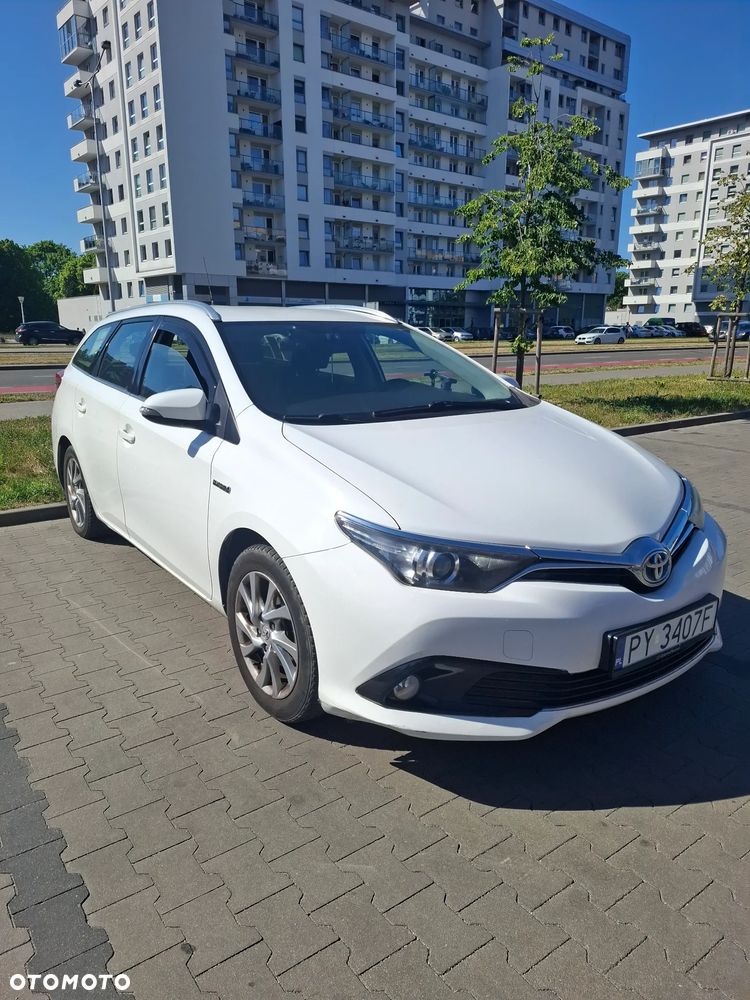 Toyota Auris - 2