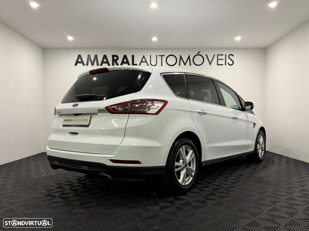 Ford S-Max 2.0 TDCi Titanium - 4