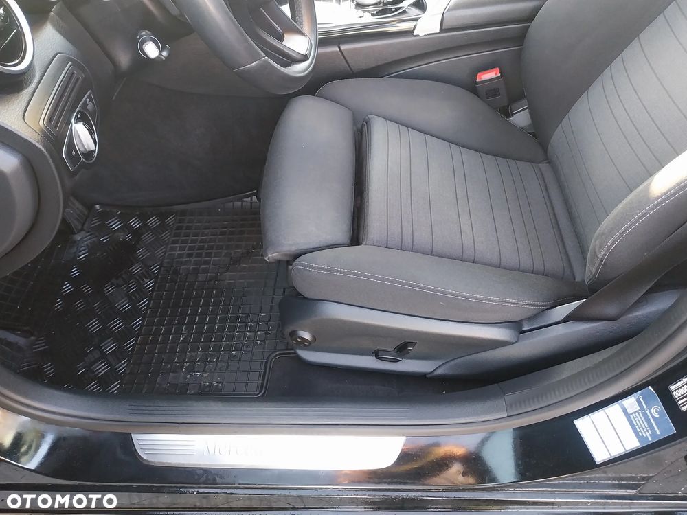 Mercedes-Benz Klasa C 200 d 7G-TRONIC Exclusive - 9