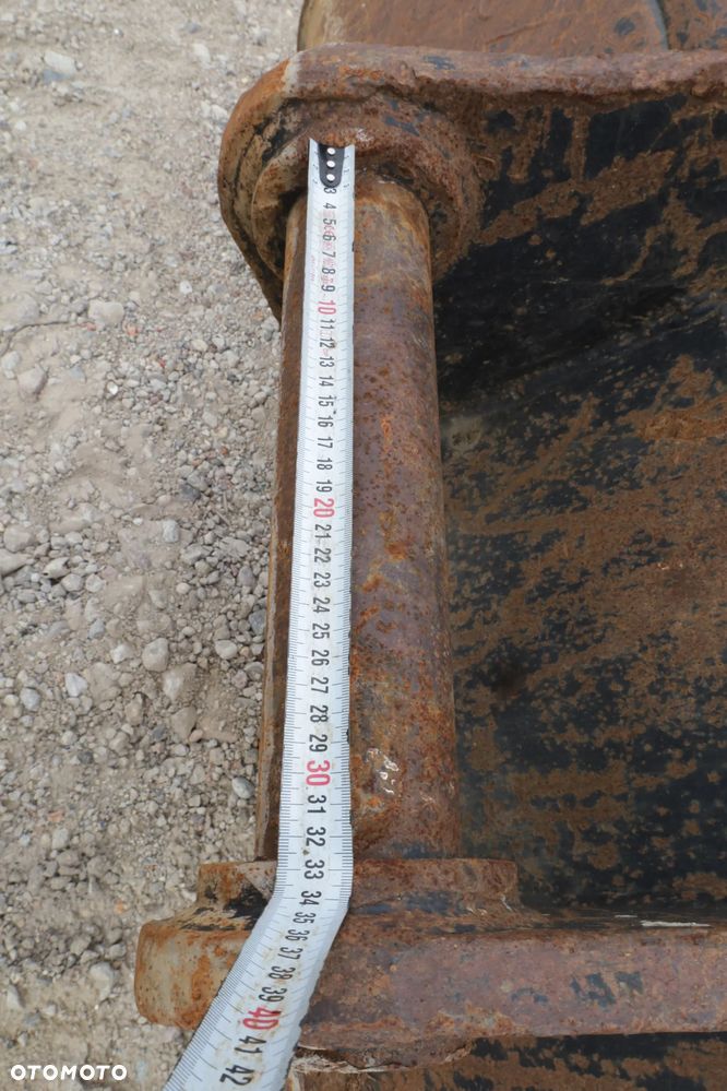 Łyżka skarpowa sztywna BMC fi 80 210 CM - 18