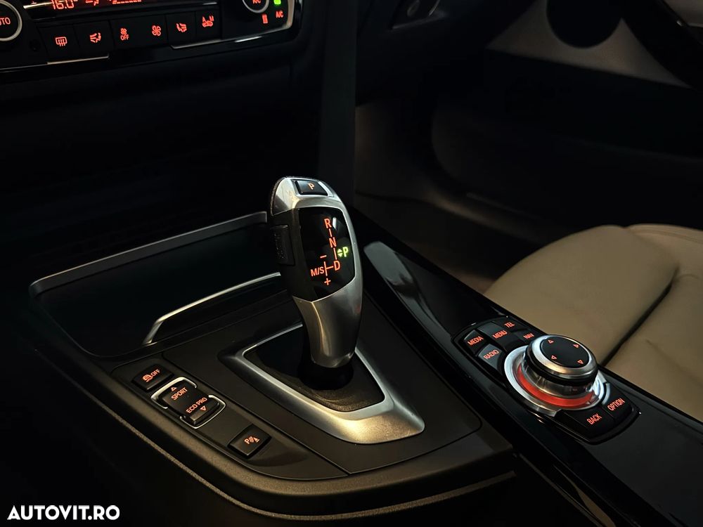 BMW Seria 4 420d xDrive Sport-Aut. Sport Line - 25