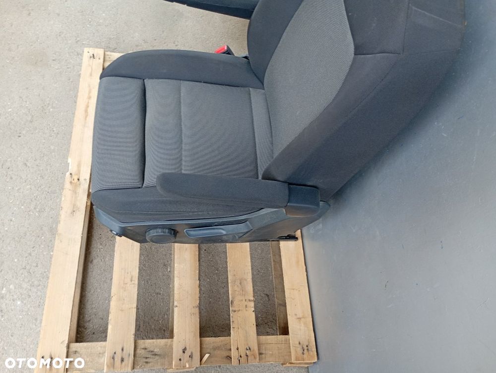 fotel kierowcy pneumatyczny siedzenie lewe vw crafter II 7c man tge 2018-2026r europa - 17