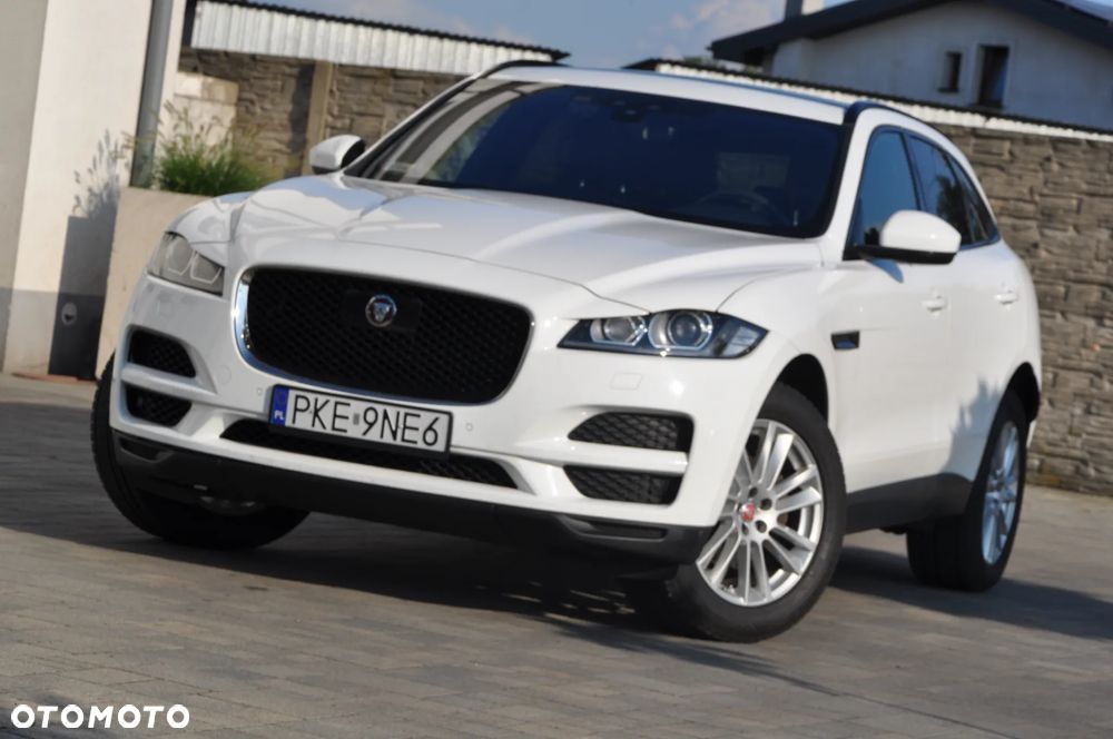 Jaguar F-Pace 2.0 i4P AWD R-Sport - 9