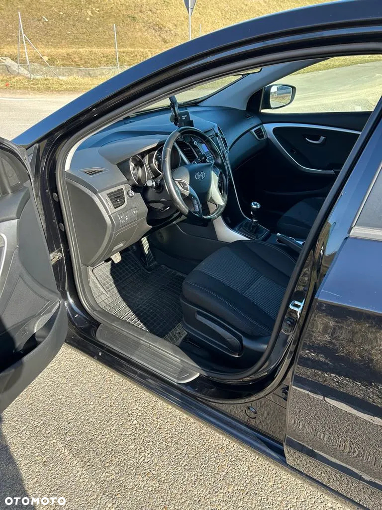Hyundai i30 1.4 Fifa World Cup Edition - 9