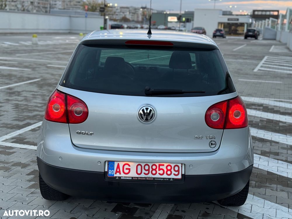 Volkswagen Golf 2.0 TDI DPF DSG United - 14