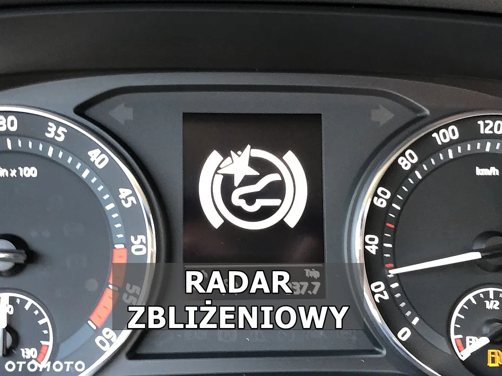 Skoda Octavia 2.0 TDI Ambition DSG - 21