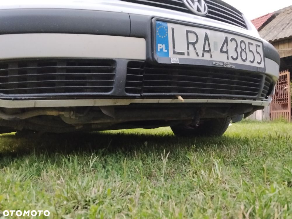 Volkswagen Passat - 5