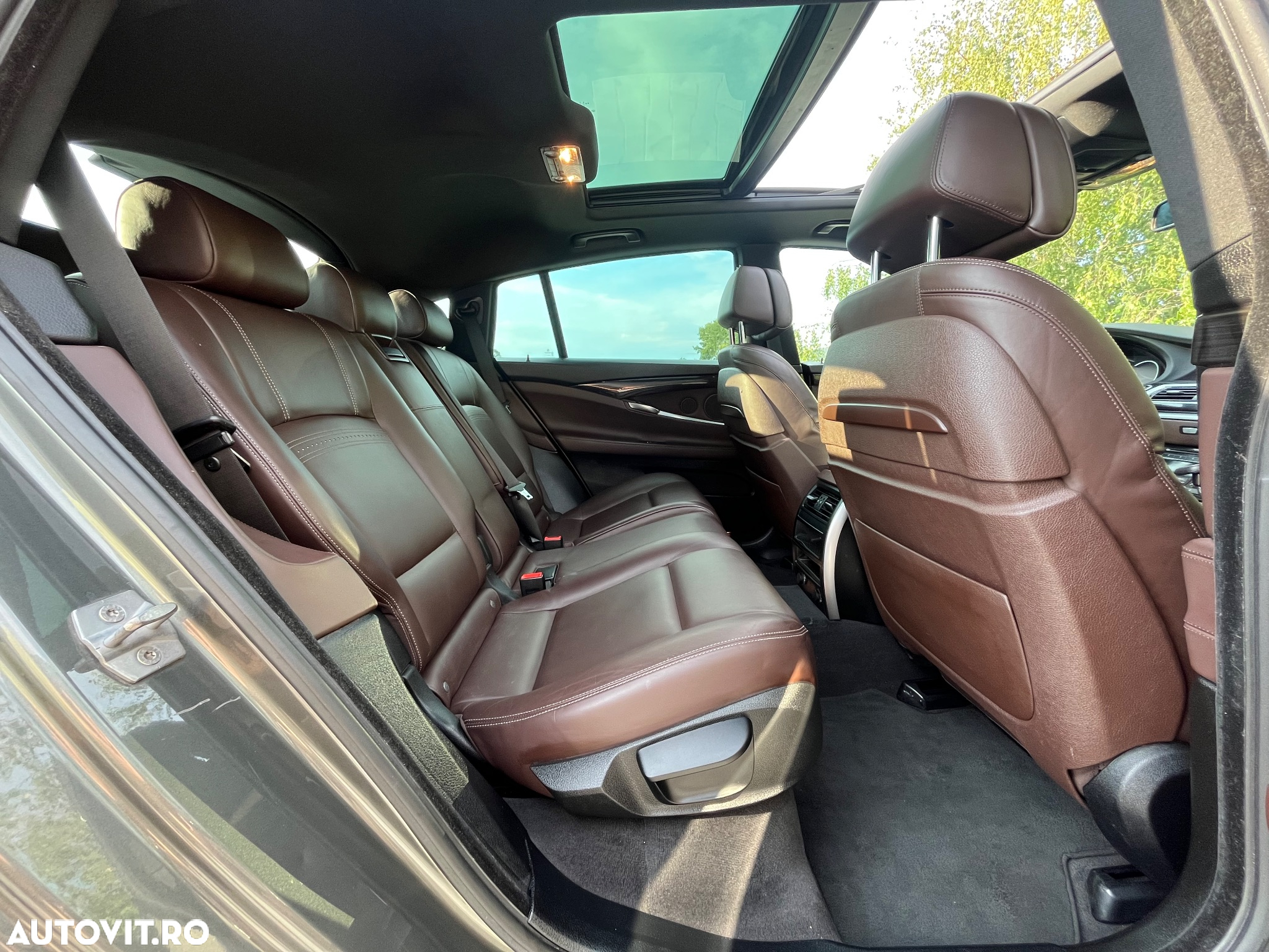 BMW Seria 5 520d Aut. Luxury Line - 22