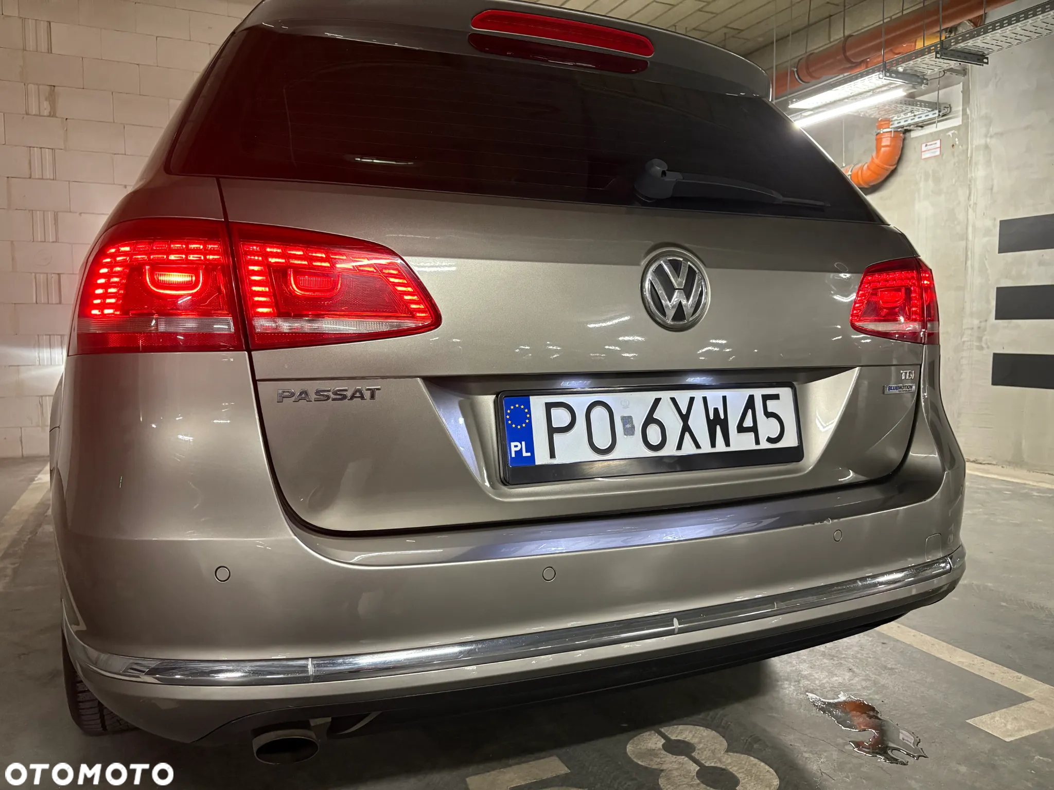 Volkswagen Passat 1.6 TDI BlueMotion Technology Comfortline - 19