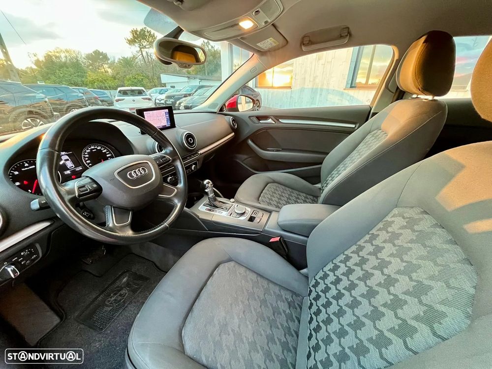 Audi A3 1.6 TDI S tronic - 11