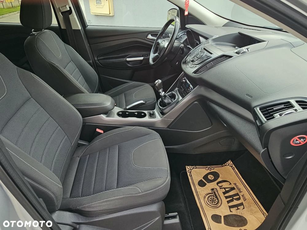 Ford Kuga 2.0 TDCi 4x4 Trend - 15