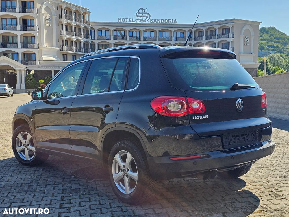 VOLKSWAGEN Tiguan 2010 — imagine 4