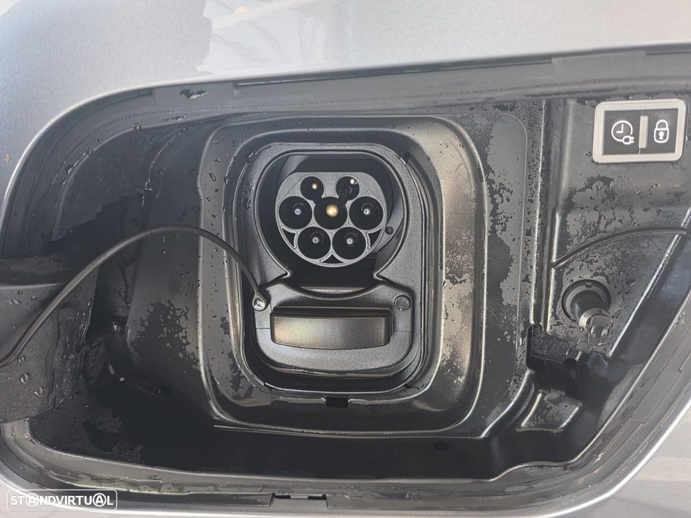 Peugeot e-2008 50 kWh Allure - 19