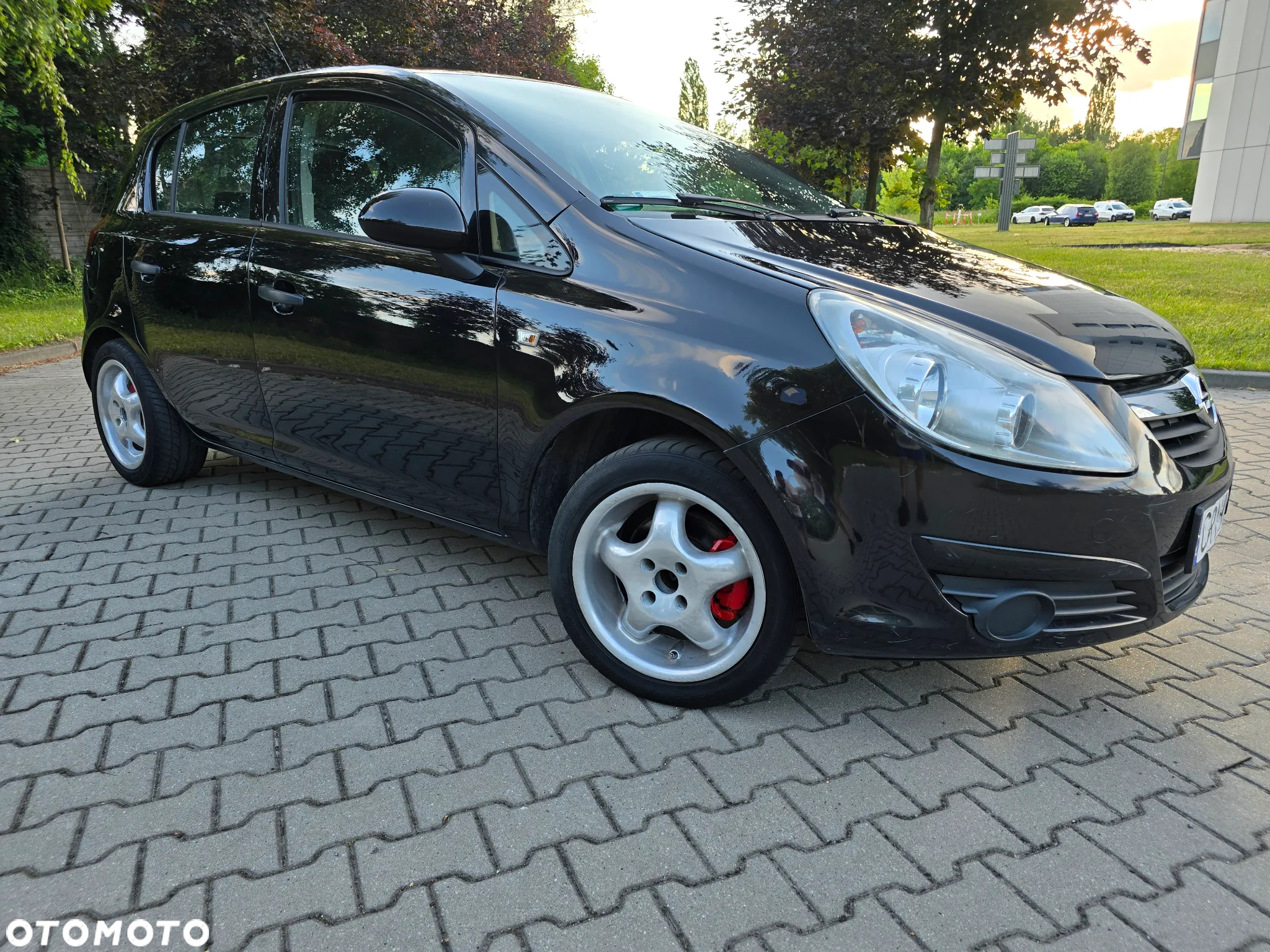 Opel Corsa 1.2 16V Enjoy - 11