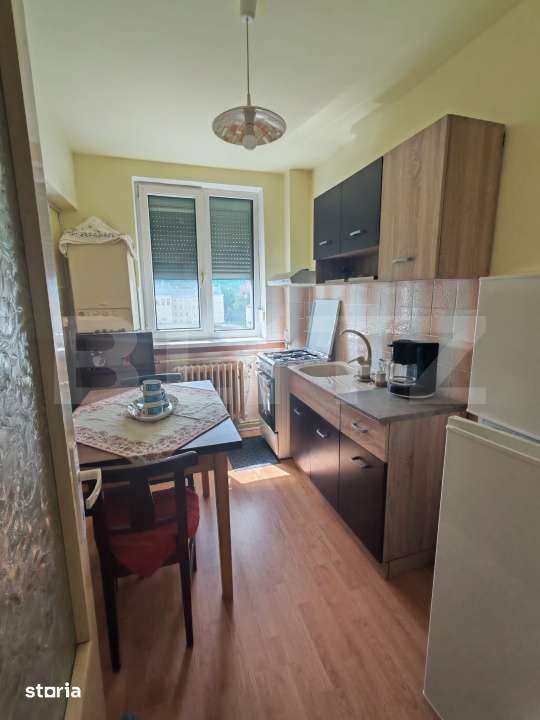 Apartament cu 2 camere de vanzare - zona Decebal — fotografia 3