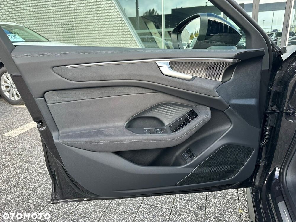 Audi A6 Limousine - 11