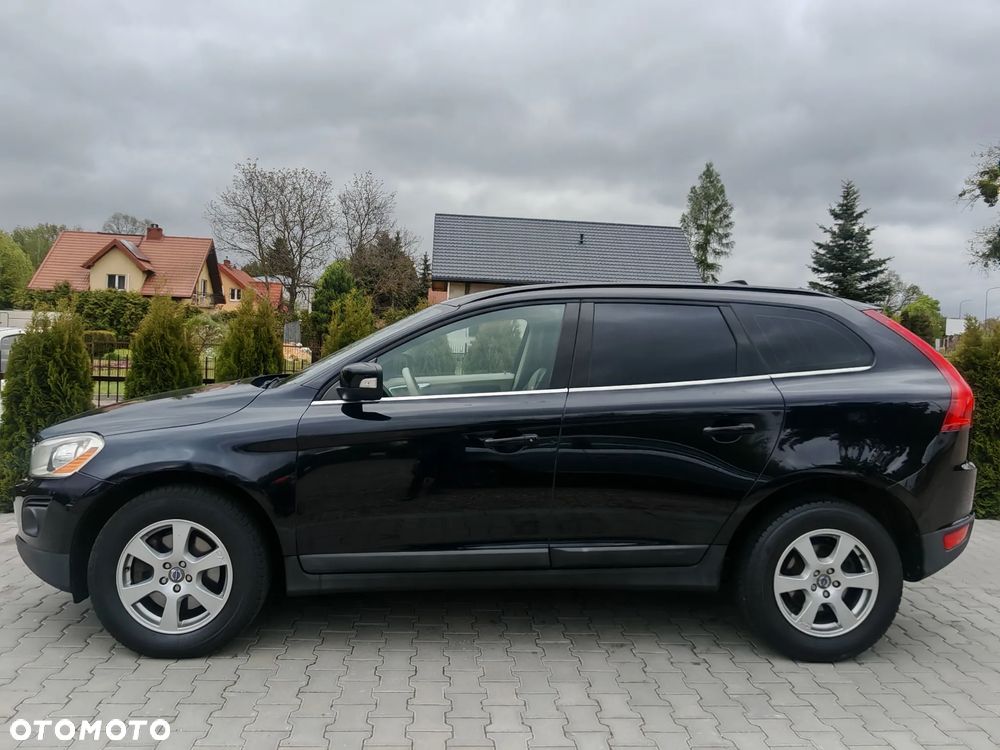 Volvo XC 60 D5 AWD Summum - 5