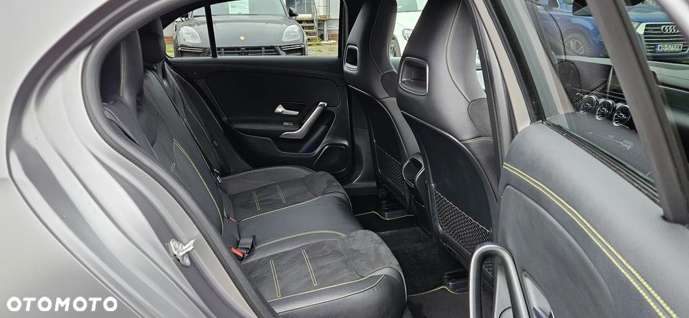 Mercedes-Benz Klasa A 200 d 8G-DCT Edition 19 - 16