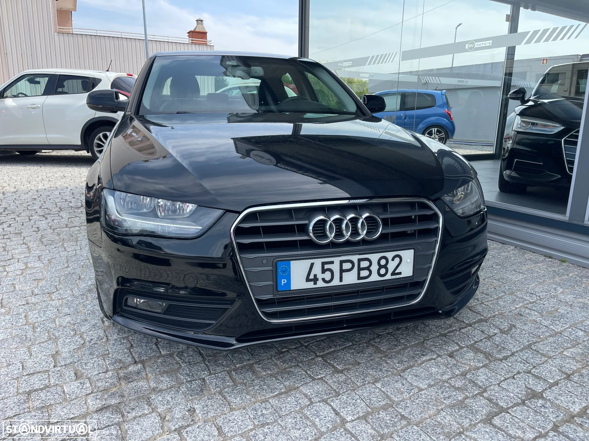 Audi A4 2.0 TDI Business Line - 4