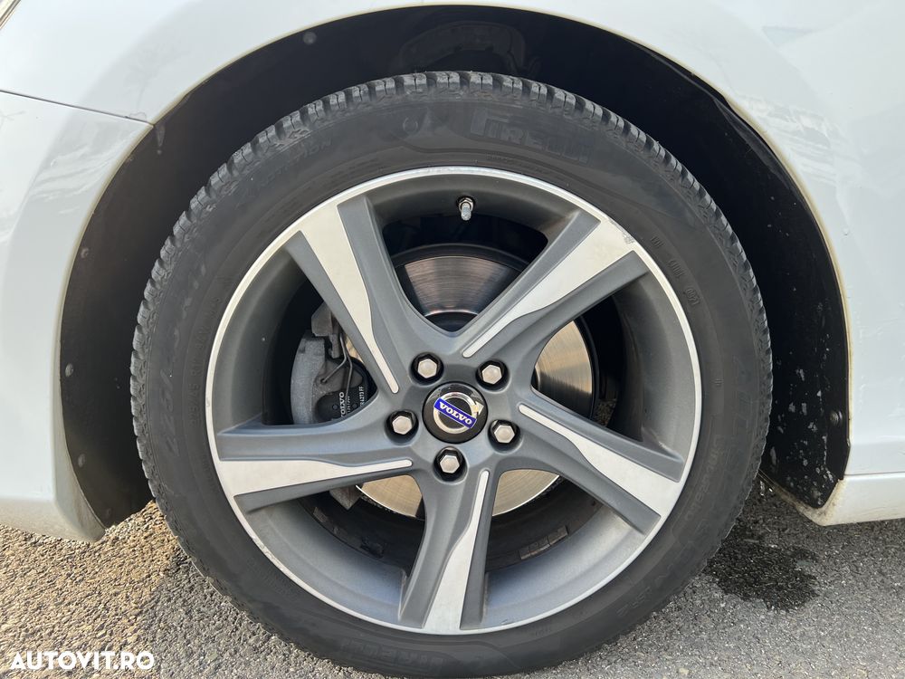 Volvo V40 D2 Powershift - 13