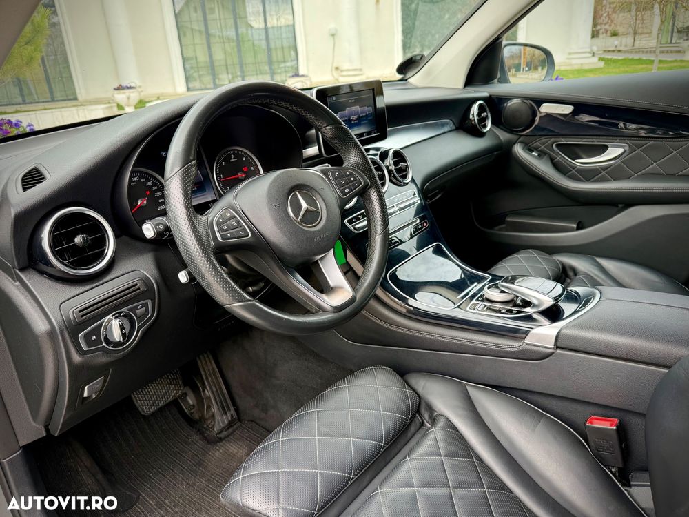 Mercedes-Benz GLC 250 d 4MATIC 9G-TRONIC AMG Line - 7