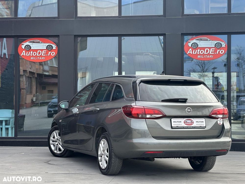 Opel Astra - 4