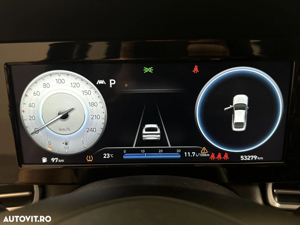 Hyundai Elantra - 11