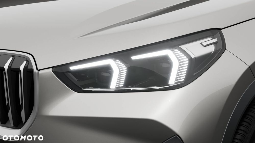 BMW X1 sDrive20i mHEV xLine - 8