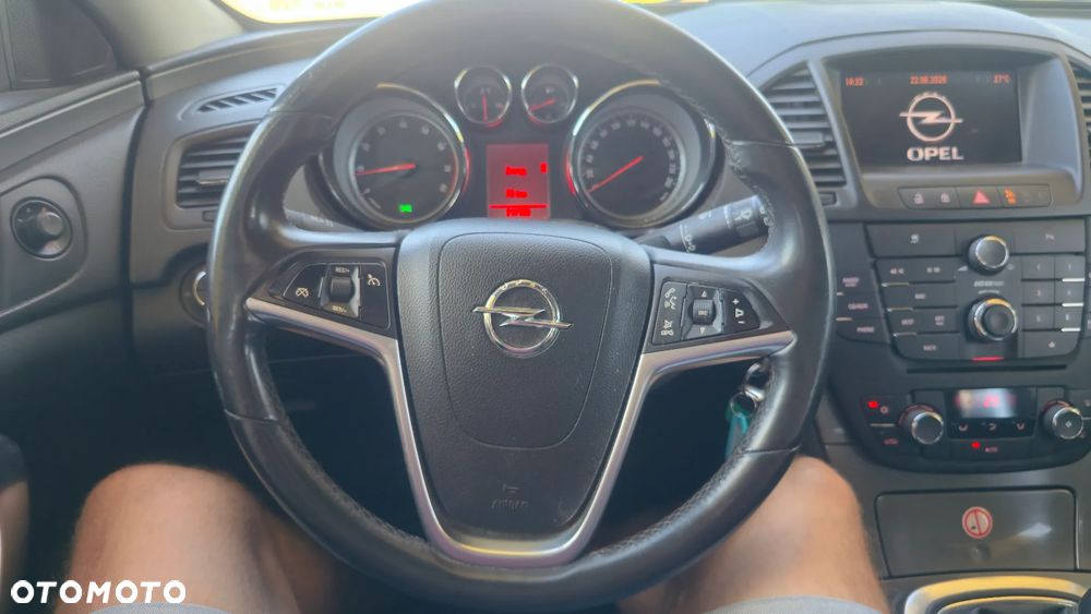 Opel Insignia 1.6 - 37