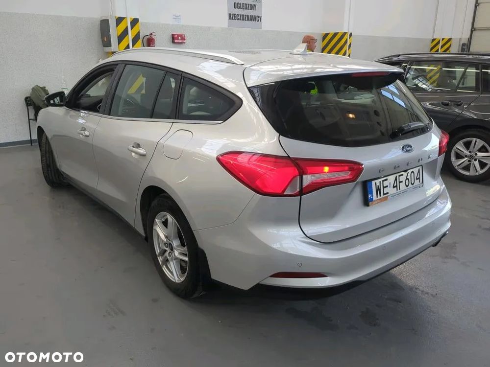 Ford Focus 1.5 EcoBlue Connected - 4