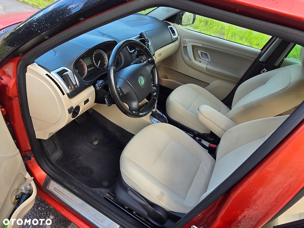 Skoda Fabia 1.6 16V Style - 28