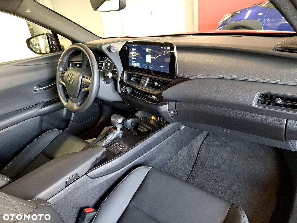 Lexus UX 250h GPF F Sport Design 2WD - 16