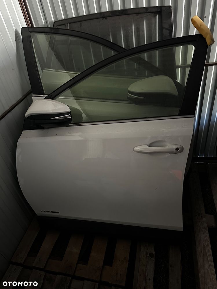 Toyota RAV4 - 22