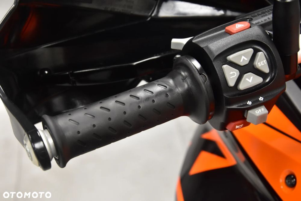 KTM Adventure - 19