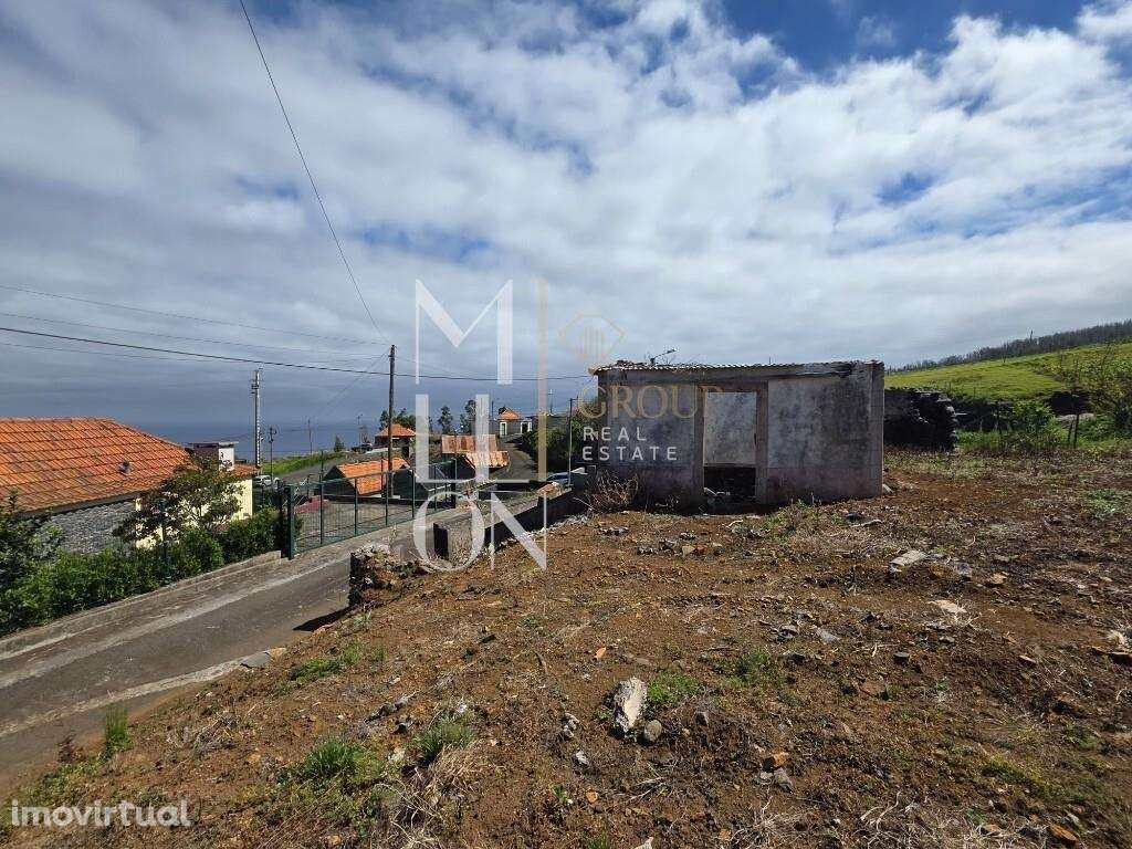 Moradia em Pedra para Remodelação | Ponta do Pargo, Madeira - Grande imagem: 5/13